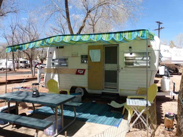 Holiday Rambler Awning