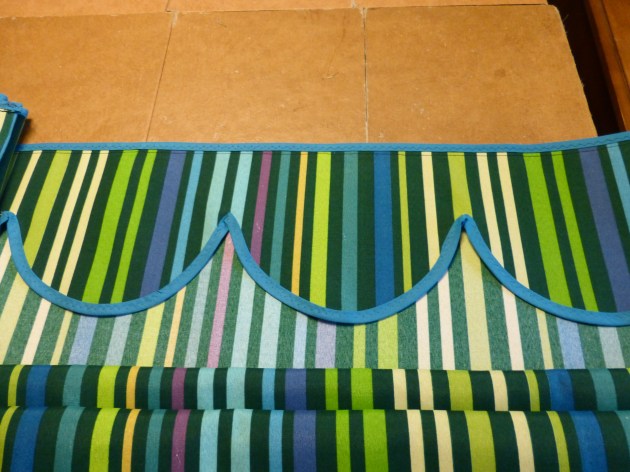 Finished Scalloped Edge