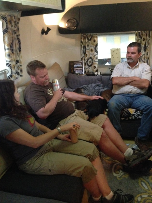 Cocktail time in Midge