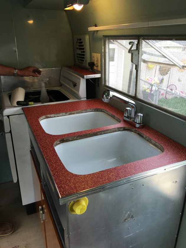 Kitchen counter dry fit